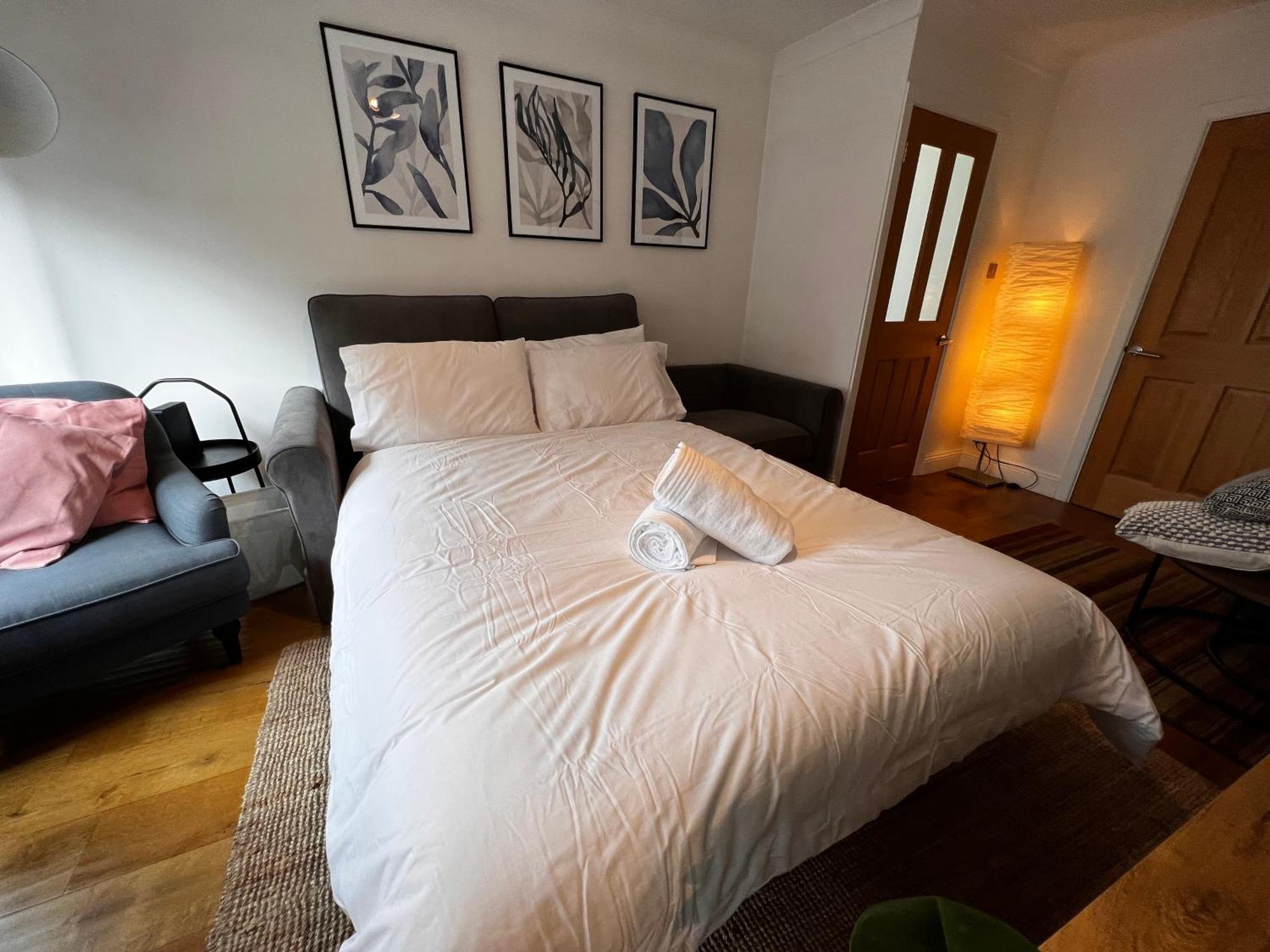 Cosy Kings Cross Apartment, London, Just 8 Mins Walk To Kings Cross St Pancras Station Apartament *